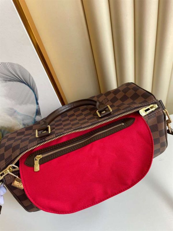 LOUIS VUITTON SPEEDY BANDOULIÈRE 30 – WLM119 - Image 4