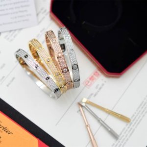CARTIER JEWELREY – WJL08
