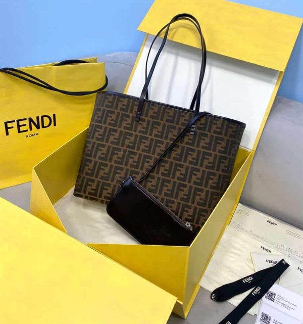 FENDI HANDLE BAG – WFB032 - Image 3