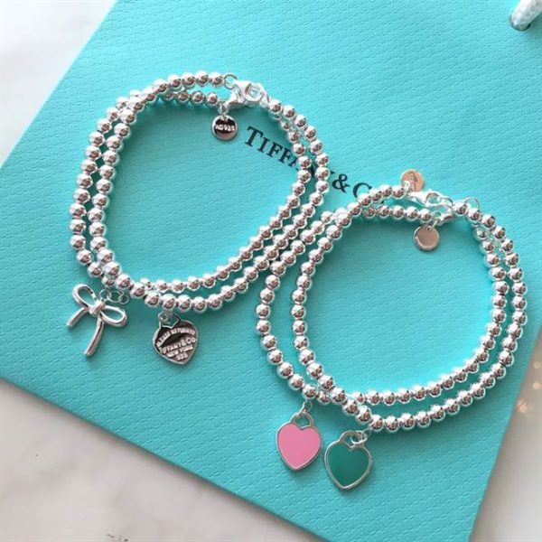 TIFFANY & CO. JEWELREY – WJL82