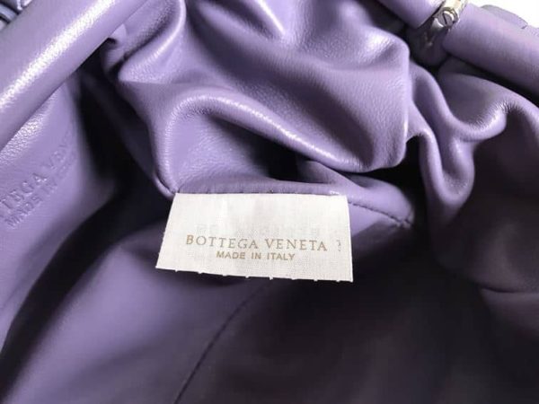 BOTTEGA VENETA WOMEN’S MINI POUCH IN LAVENDER – WBV25 - Image 4