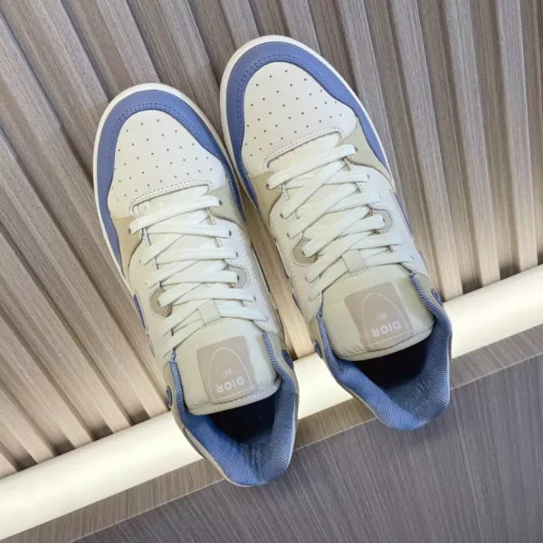 B57 MID-TOP SNEAKER – CD162 - Image 3