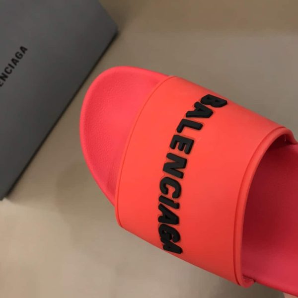 BALENCIAGA RUBBER LOGO POOL SLIDE SANDALS – BBS4 - Image 4