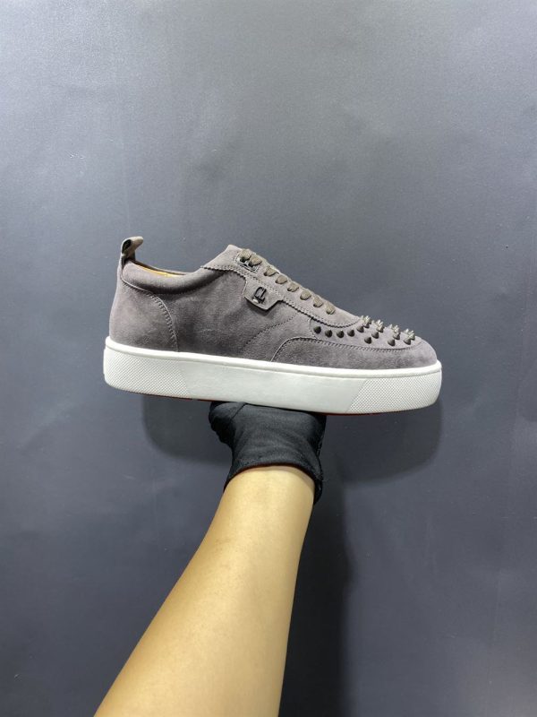 CHRISTIAN LOUBOUTIN LOW TOP SNEAKER  – CL101 - Image 2