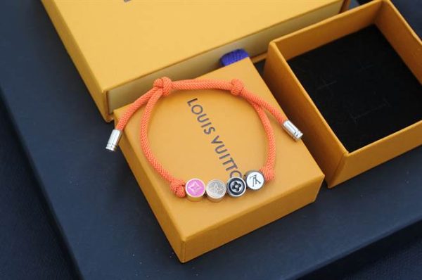 LOUIS VUITTON JEWELREY – WJL18 - Image 2