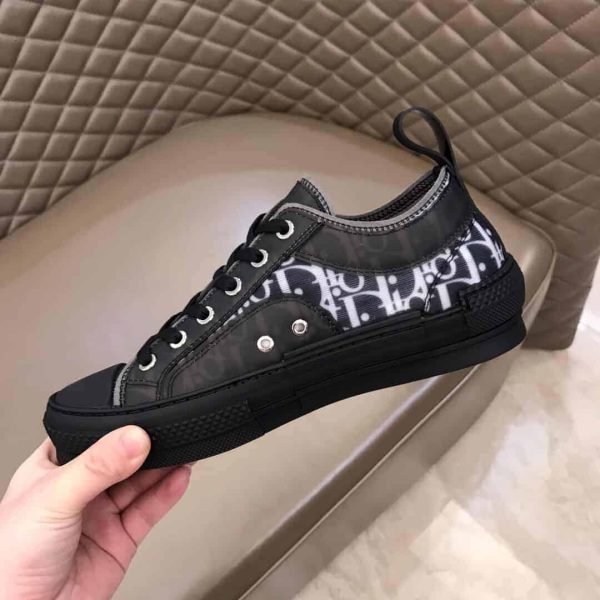 DIOR “B23” LOW-TOP DIOR OBLIQUE SNEAKER – CD1 - Image 2