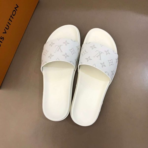 LOUIS VUITTON WHITE MONOGRAM SLIDES – LSVT43 - Image 2