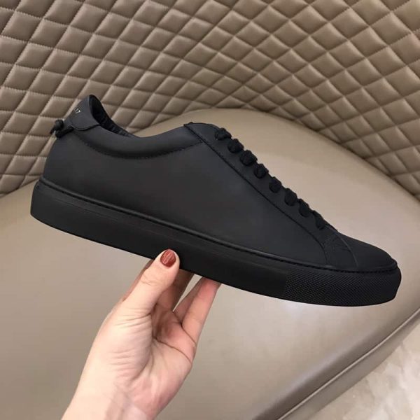 GIVENCHY URBAN STREET LOW-TOP LEATHER TRAINERS TRIPLE BLACK – GVC25 - Image 2