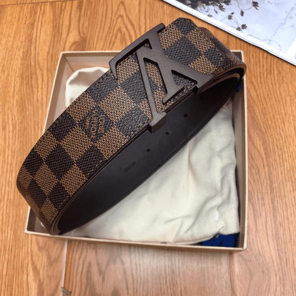 LOUIS VUITTON DAMIER EBENE LV INITIALES BELT – B31 - Image 2