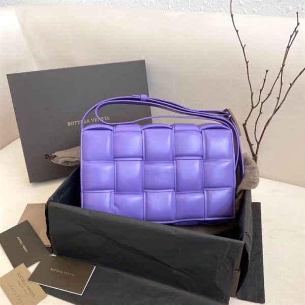 BOTTEGA VENETA WOMEN’S PADDED CASSETTE IN LAVENDER – WBV13 - Image 2