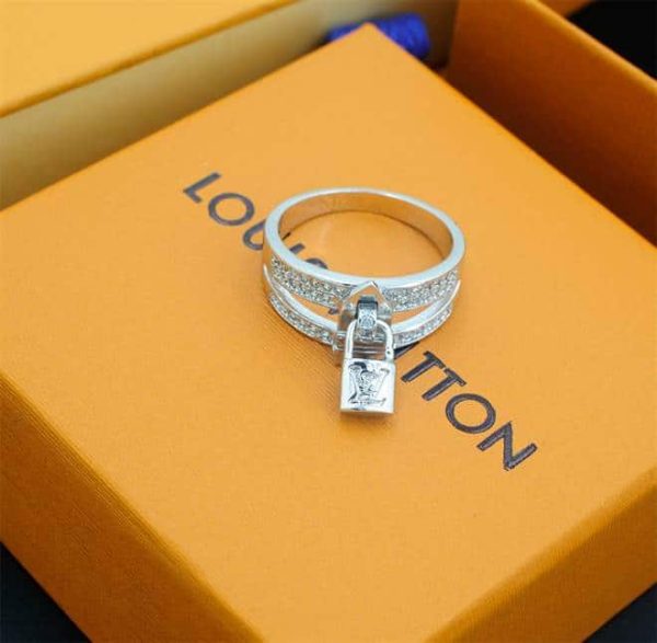 LOUIS VUITTON JEWELREY – WJL14 - Image 3