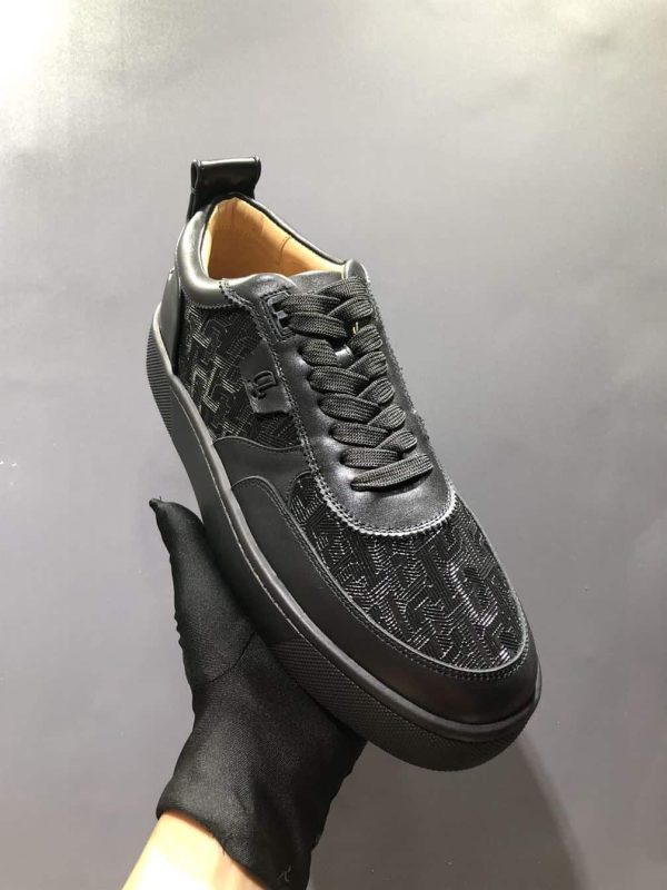 CHRISTIAN LOUBOUTIN LOW TOP SNEAKER   – CL106 - Image 8