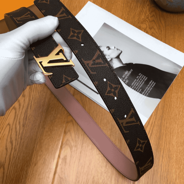 LOUIS VUITTON BELT LV INITIALES REVERSIBLE MONOGRAM ROSE POUDRE – B33 - Image 3