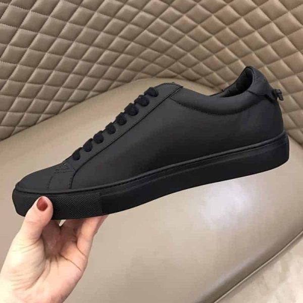 GIVENCHY URBAN STREET LOW-TOP LEATHER TRAINERS TRIPLE BLACK – GVC25 - Image 8