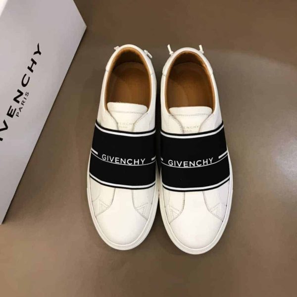 GIVENCHY PARIS STRAP SNEAKERS – GVC48 - Image 4