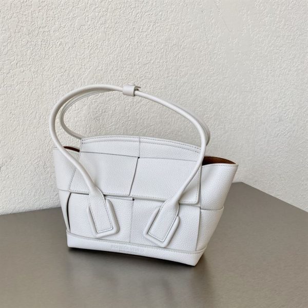 BOTTEGA VENETA WOMEN’S ARCO IN WHITE – WBV30 - Image 2