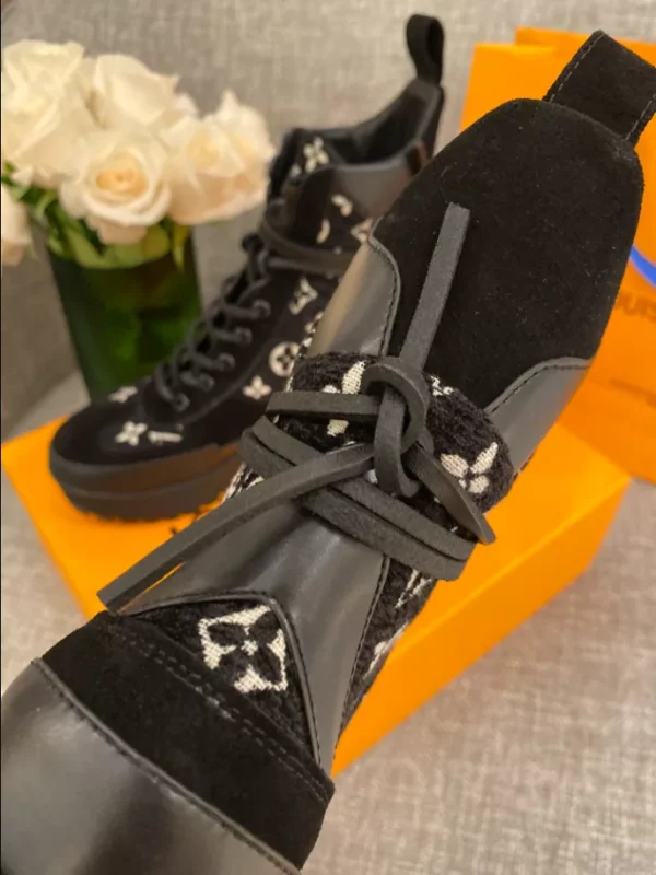 LV LAUREATE PLATFORM DESERT BOOT – WLS034 - Image 3