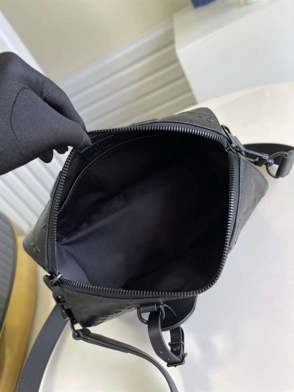 LOUIS VUITTON CITY KEEPALL – WLM132 - Image 3