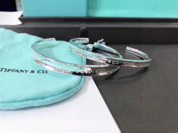 TIFFANY & CO. JEWELREY – WJL78 - Image 2