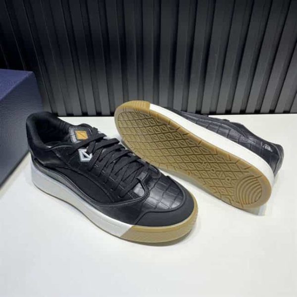 LOUIS VUITTON SNEAKERS – LSVT146 - Image 3