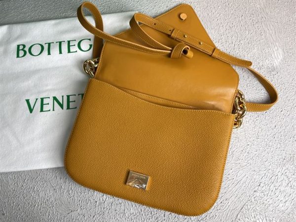 BOTTEGA VENETA WONMEN’S MOUNT IN COB – WBV15 - Image 4