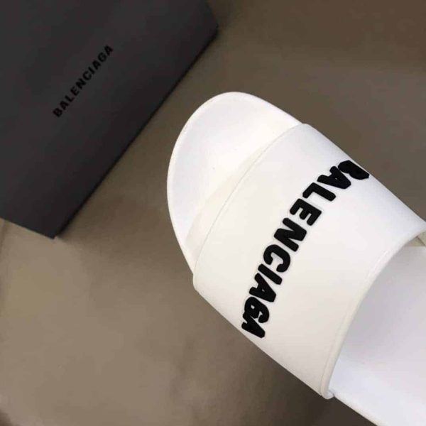 BALENCIAGA RUBBER LOGO POOL SLIDE SANDALS – BBS7 - Image 4