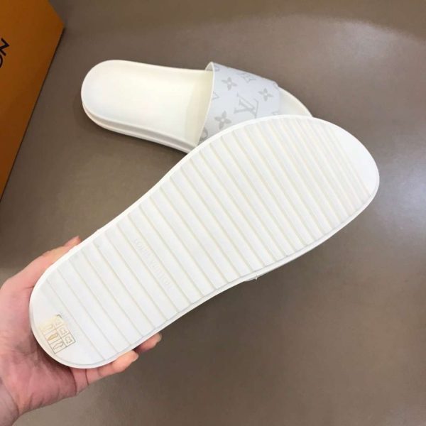 LOUIS VUITTON WHITE MONOGRAM SLIDES – LSVT43 - Image 4