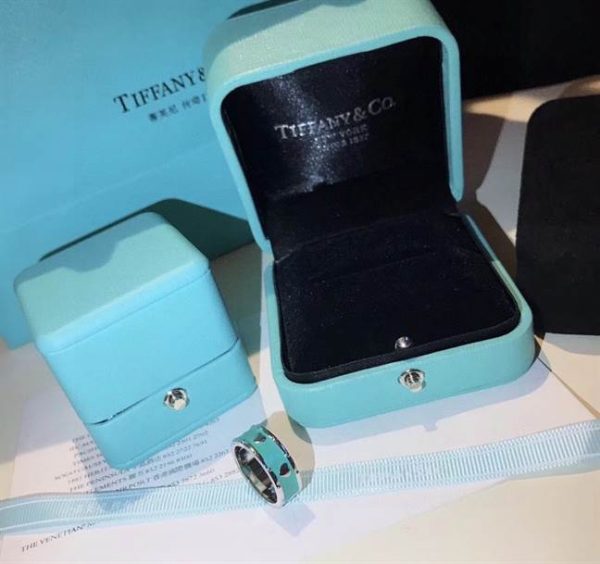 TIFFANY & CO. JEWELREY – WJL71 - Image 4