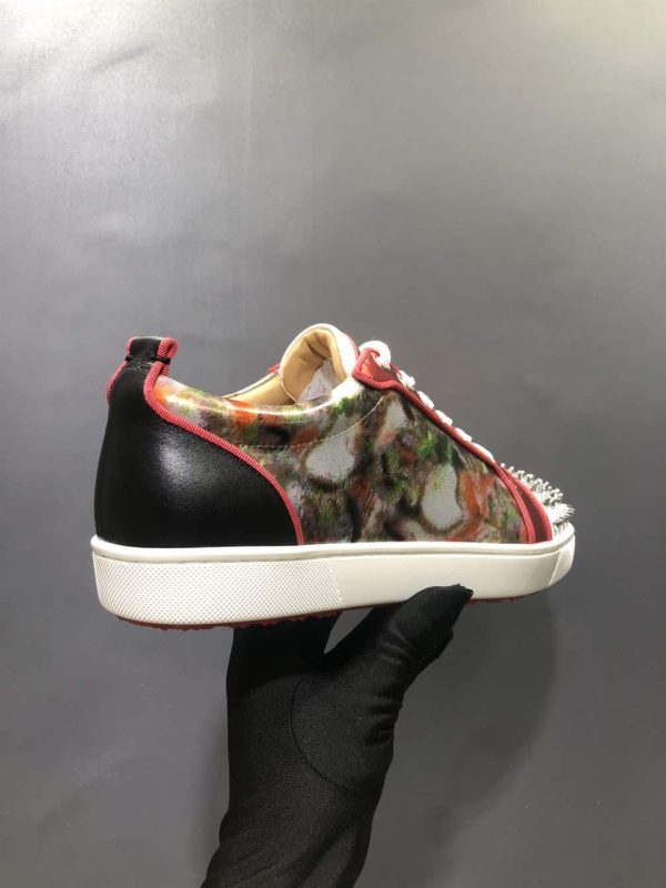 CHRISTIAN LOUBOUTIN LOW TOP SNEAKER  – CL86 - Image 5