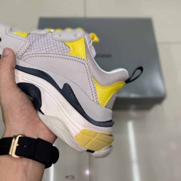 BALENCIAGA TRIPLE S TRAINERS – BB22 - Image 3