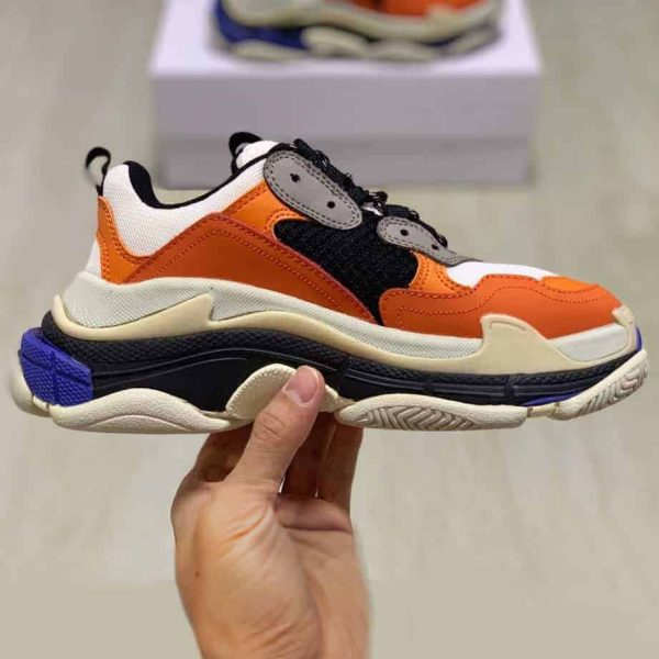 BALENCIAGA TRIPLE S TRAINERS – BB24 - Image 2