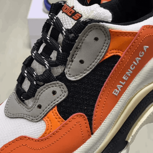BALENCIAGA TRIPLE S TRAINERS – BB24 - Image 5