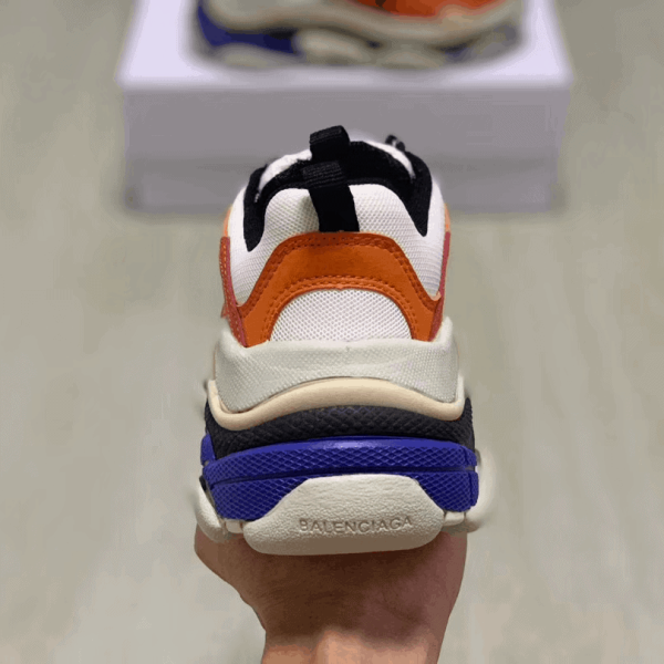 BALENCIAGA TRIPLE S TRAINERS – BB24 - Image 3
