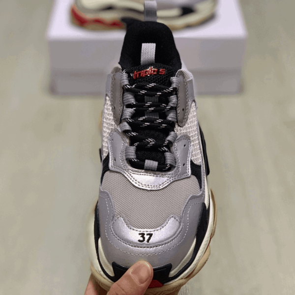 BALENCIAGA TRIPLE S TRAINERS – BB25 - Image 6
