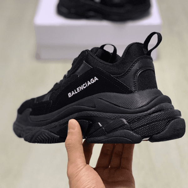 BALENCIAGA TRIPLE S TRAINERS – BB26 - Image 6
