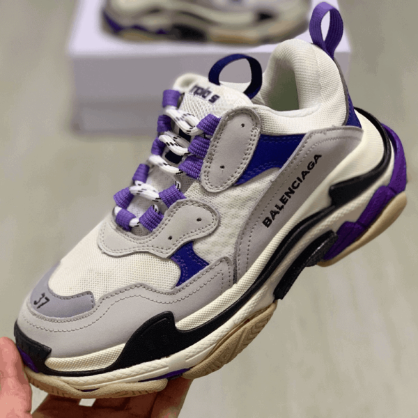 BALENCIAGA TRIPLE S TRAINERS – BB30 - Image 6