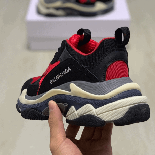 BALENCIAGA TRIPLE S TRAINERS – BB31 - Image 6