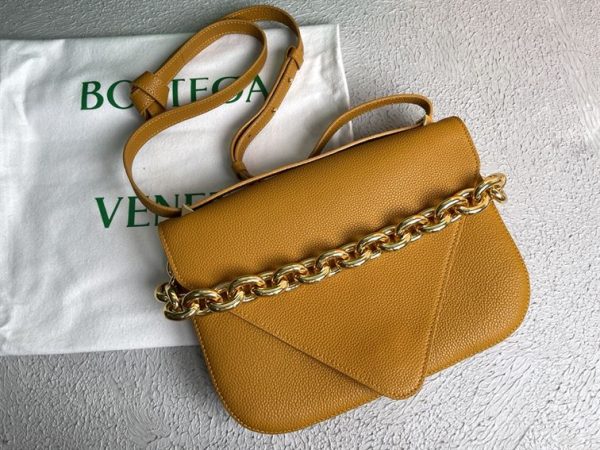 BOTTEGA VENETA WONMEN’S MOUNT IN COB – WBV15 - Image 5