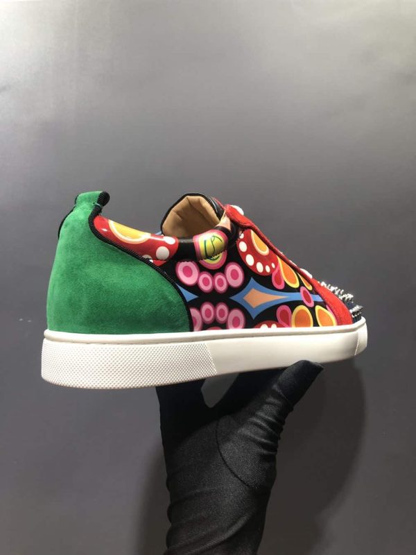CHRISTIAN LOUBOUTIN LOW TOP SNEAKER   – CL105 - Image 3