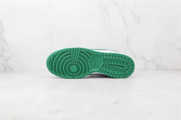 NIKE SB DUNK LOW SNEAKER – NK71 - Image 3
