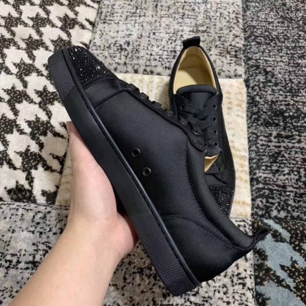 CHRISTIAN LOUBOUTIN LOW TOP SNEAKER – CL42 - Image 6
