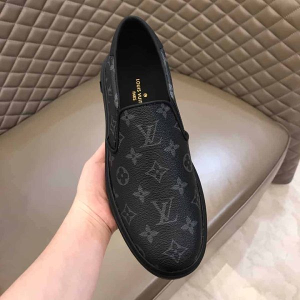 LOUIS VUITTON LOW TOP SNEAKER – LSVT41 - Image 6