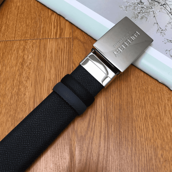 BURBERRY REVERSIBLE PLAQUE BUCKLE GRAINY LEATHER BELT – B25 - Image 6