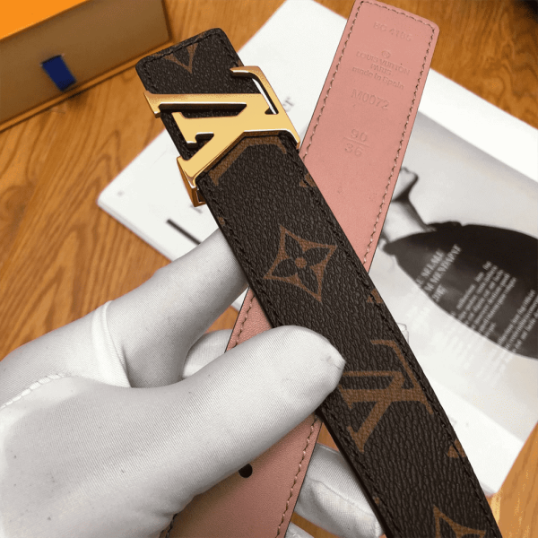 LOUIS VUITTON BELT LV INITIALES REVERSIBLE MONOGRAM ROSE POUDRE – B33 - Image 5