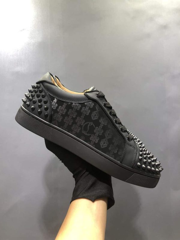 CHRISTIAN LOUBOUTIN LOW TOP SNEAKER  – CL92 - Image 5
