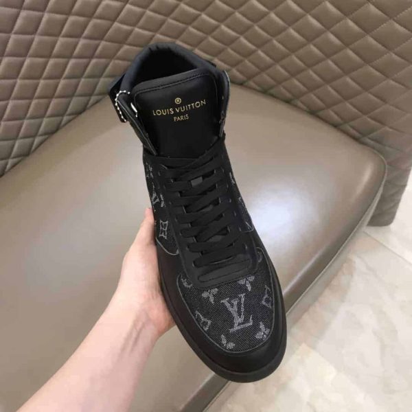 LOUIS VUITTON RIVOLI BOOTS – LSVT77 - Image 5