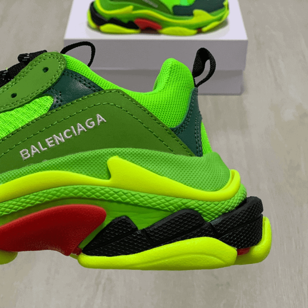 BALENCIAGA TRIPLE S TRAINERS – BB34 - Image 6