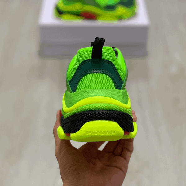 BALENCIAGA TRIPLE S TRAINERS – BB34 - Image 3