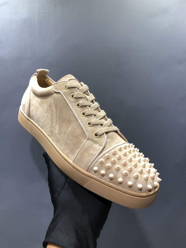 CHRISTIAN LOUBOUTIN LOW TOP SNEAKER – CL85 - Image 4