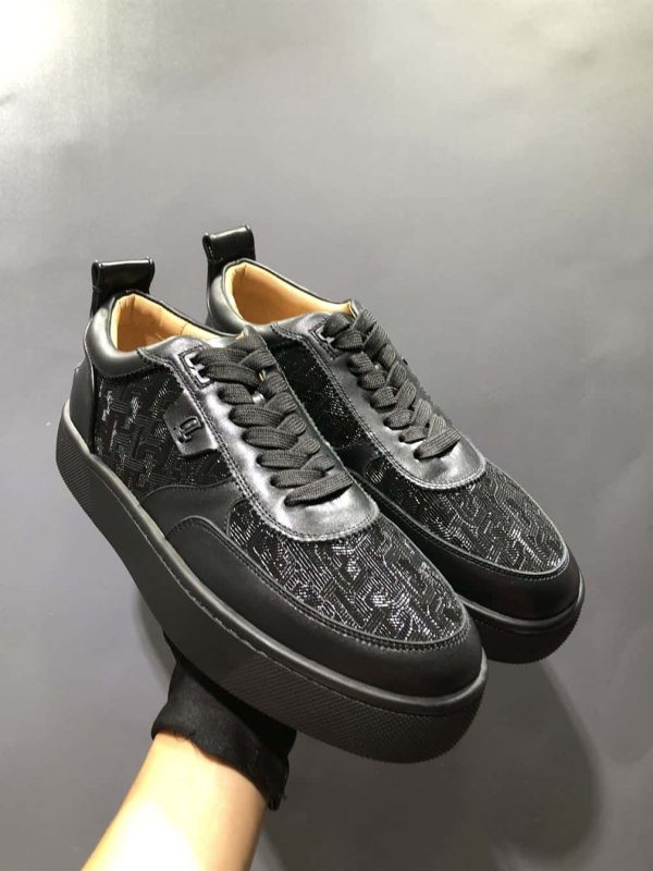 CHRISTIAN LOUBOUTIN LOW TOP SNEAKER   – CL106 - Image 4